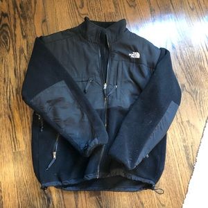North Face DeNali Fleece. Black. Size L